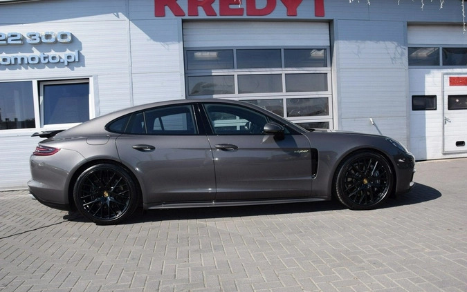 Porsche Panamera cena 350000 przebieg: 78000, rok produkcji 2018 z Hrubieszów małe 781